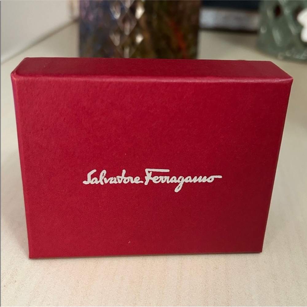 Ferragamo Crystal Gancini Ring - Picture 7 of 8